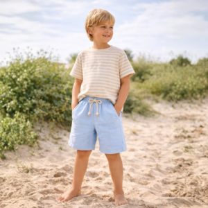 Short enfant en lin bleu clair avec taille élastique et cordon Etikashion